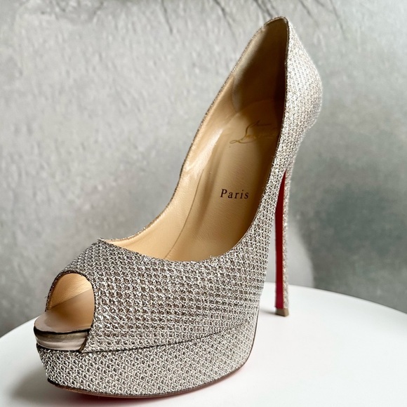 🌺CHRISTIAN LOUBOUTIN 🌺 Fetish Peep 150mm Platform Pumps in Colombe Size: 39.5 - Picture 7 of 15